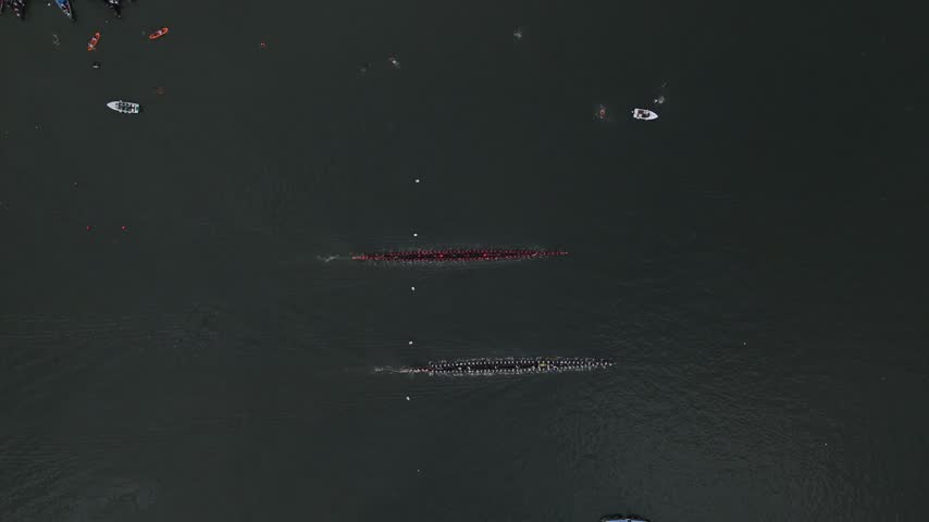 Nehru Trophy Vallam Kali – Kerala’s Famous Boat Race
Alappuzha Backwaters Snake Boat Race from Above
Traditional Kerala Chundan Vallam Boat Race