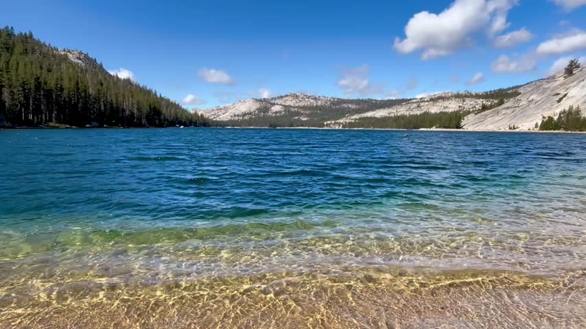 Tenaya Lake in Yosemite National Park