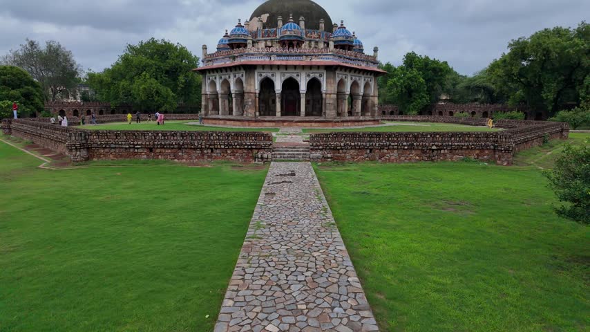 Delhi, India : Tilt up footage from the garden of the tomb of Isa Khan, mausoleum built between 1547 and 1548 located within the Humayun