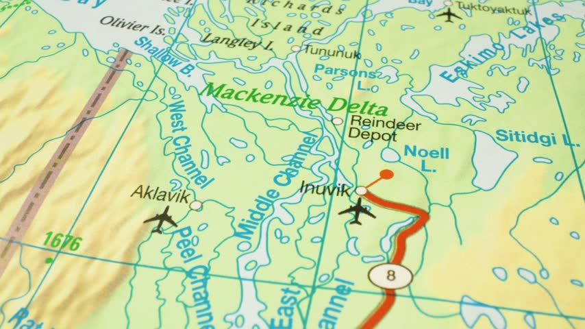 From Inuvik to Aklavik over the Mackenzie Delta, Canada – atlas map, gliding view