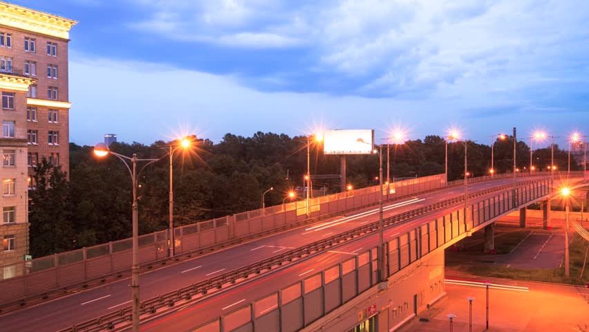 Timelapse: Evening traffic on the ring road (HD) 