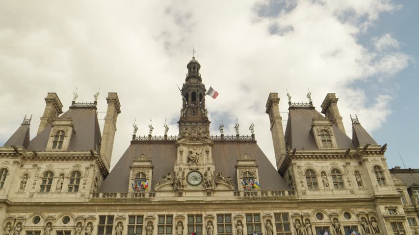 Hotel de Ville Facade in Paris, France