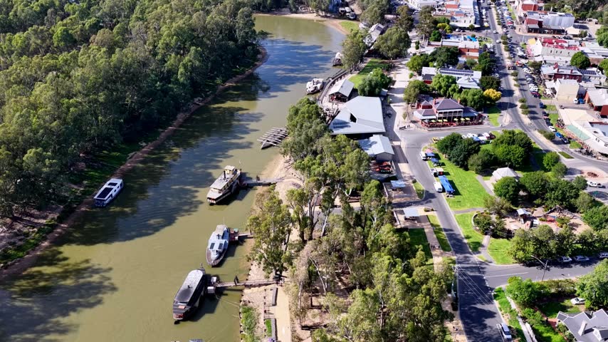 Murray river waters at Echuca historic town port paddle steamer boats in Australia.