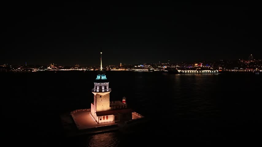 Istanbul Turkey Kiz Kulesi Night Aerial Drone Footage Bosphorus

High quality cinematic drone footage of Kiz Kulesi at night in Istanbul, showing the illuminated historic landmark against the Bosphorus and city lights.