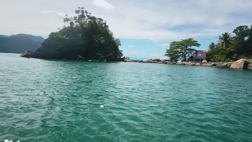 Ilhabela is an archipelago off the southeast coast of Brazil. The main island, Ilha de São Sebastião, is known for beaches like Castelhanos, Curral, and Jabaquara.