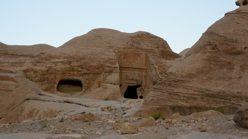 Petra Main Entrance in Early Soft Morning Light. Zoom In