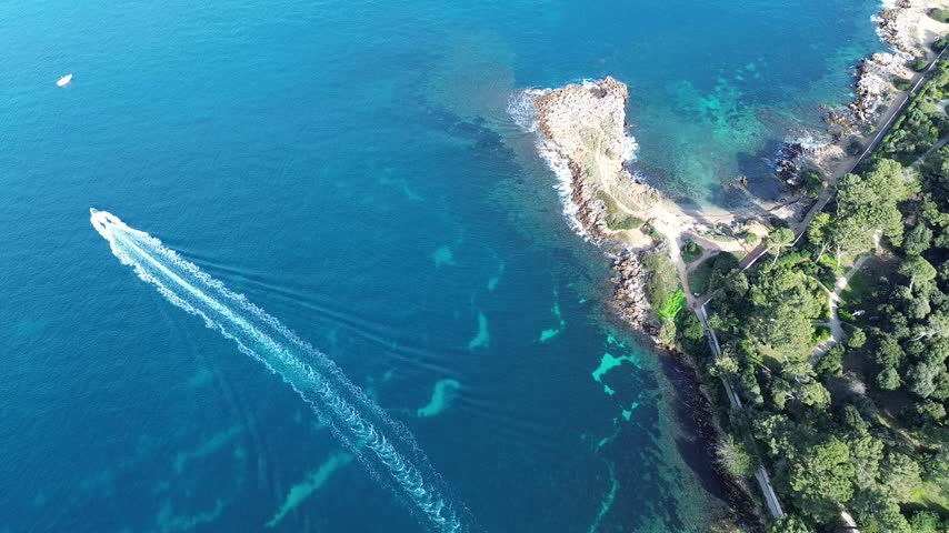Beautiful French Riviera coastline in the south of France, featuring Antibes and Saint-Jean-Cap-Ferrat, with turquoise Mediterranean waters, luxury villas, rocky coastlines, beaches and stunning summer scenery.