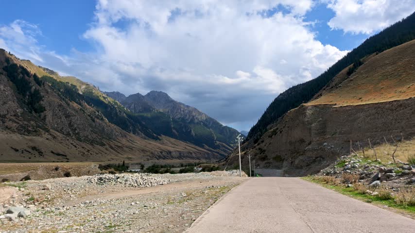 Mountain Valley Road, Xinjiang Province, China, Asia