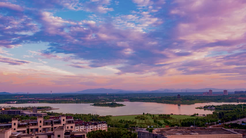 Wetland Park Lake at Dusk Timelapse