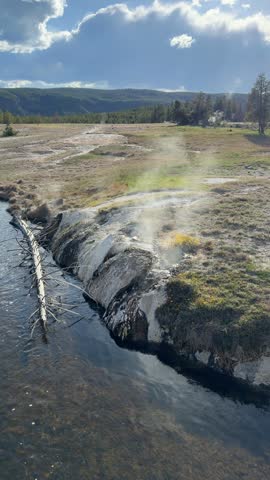 Yellowstone National Park - Upper Geyser Basin and Firehole River