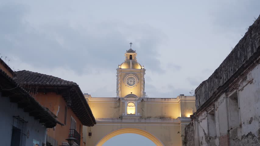Santa Catalina Arch dusk, Antigua Guatemala, Guatemala.