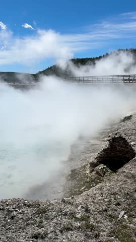 Midway Geyser Basin, Yellowstone National Park, Wyoming, USA