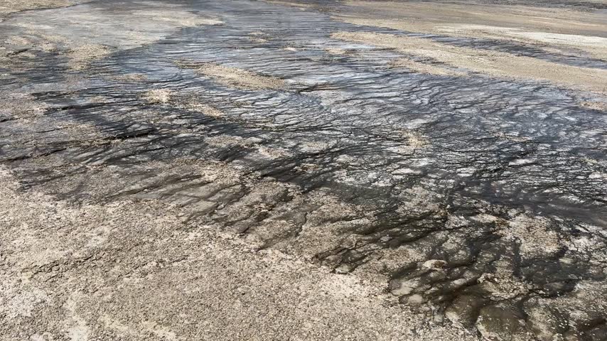 Midway Geyser Basin, Yellowstone National Park, Wyoming, USA