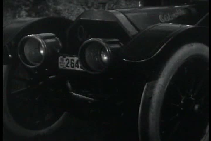 1940s - A young doctor and his wife have a picnic together during the 1940s
