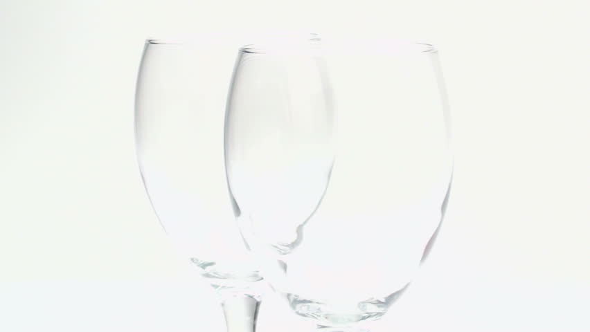Two glasses of red wine - HD