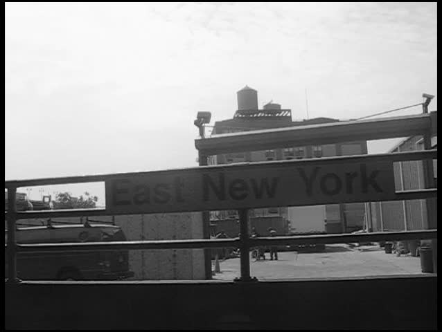 train moving nyc