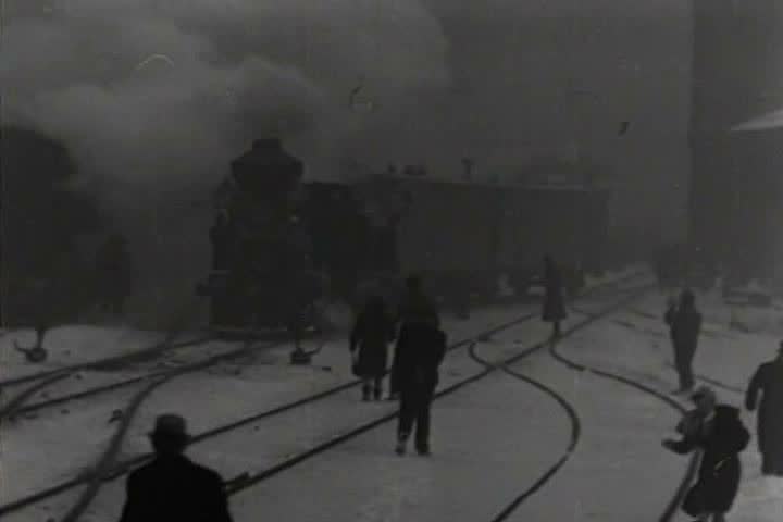 1920s - An unknown politician or dignitary (possibly Sam Hill) on a whistle stop train tour.
