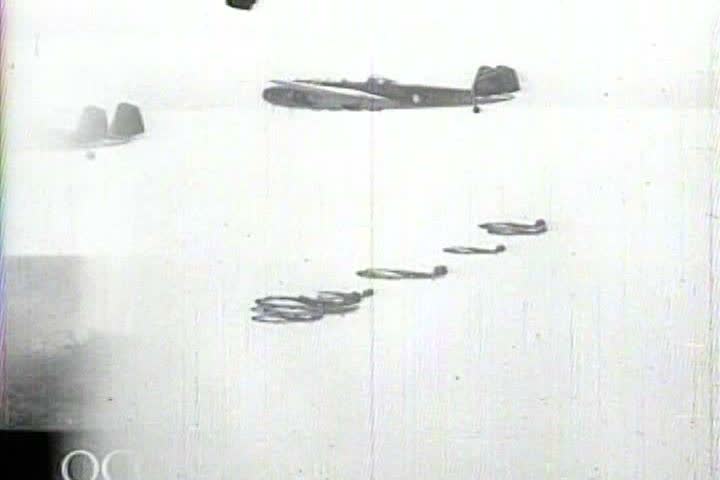 1940s - Captured Italian war film from 1941 shows Romanian troops capturing Odessa.