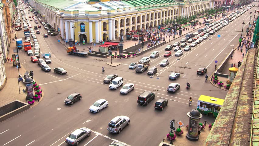  Timelapse: Traffic on the St. Peterburg center, Russia