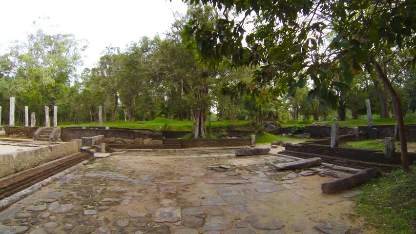 Video 1920x1080 - The ruins of an ancient Buddhist temple in Sri Lanka, Anuradhapura.