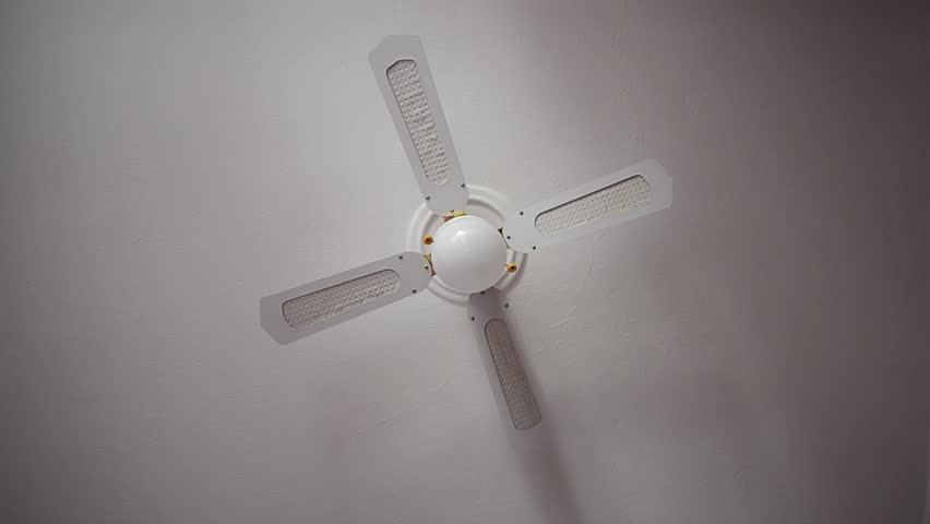 Ceiling light with ventilator. Electric ceiling light with refreshing ventilator