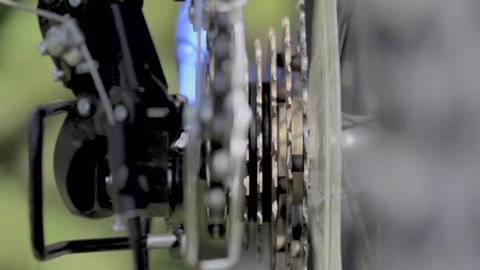 Bicycle mechanism spinning