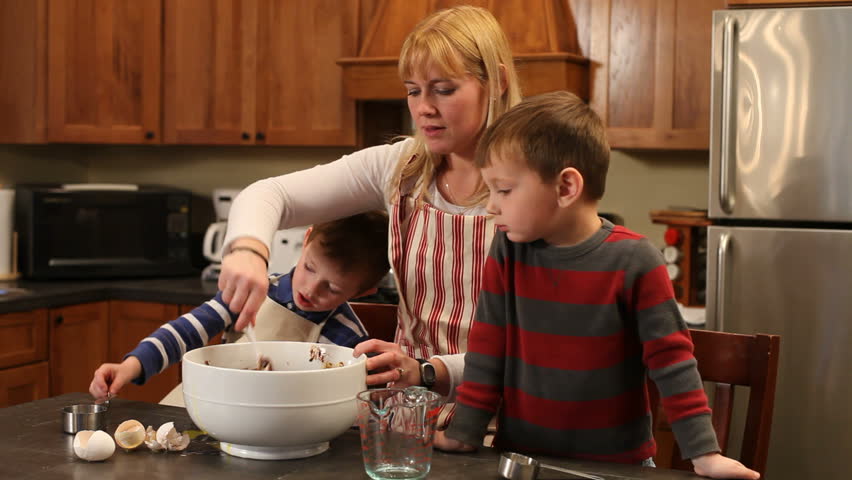 Children Helping Mom in Kitchen Stock Footage Video (100% ...