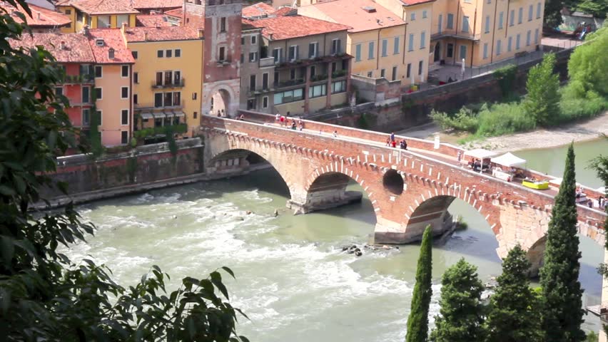 Ponte Pietra on the River Adige, Verona, Italy, Europe 
