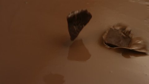 Chocolate splash, slow motion