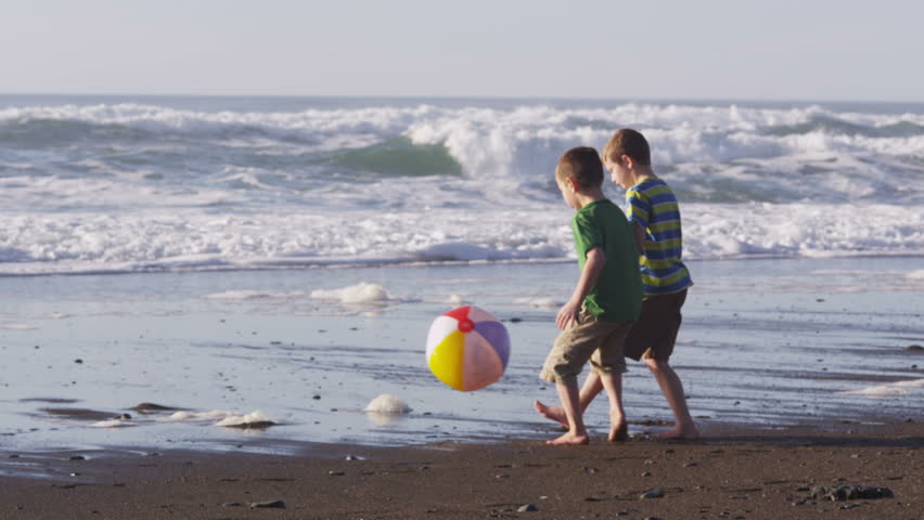 play beach ball