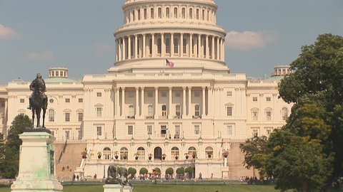 US Capitol - tilt up