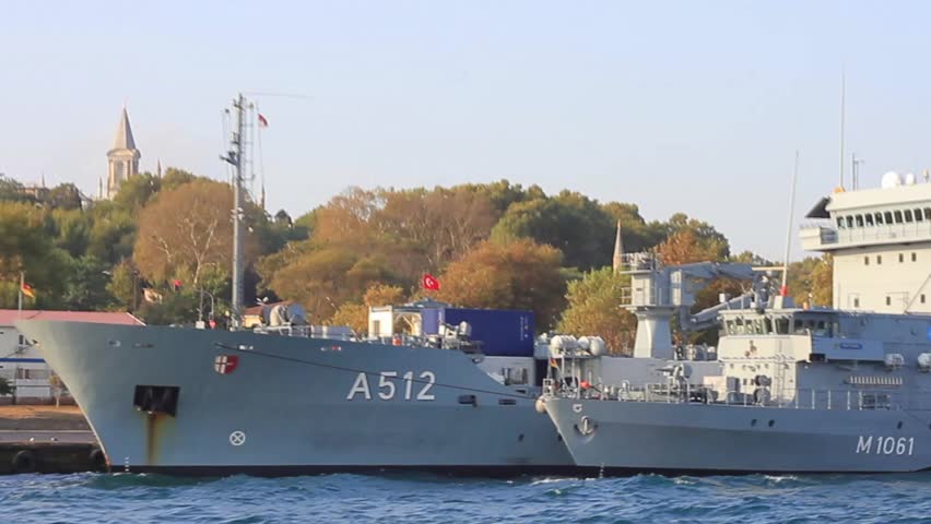ISTANBUL - AUG 26: Three ships of NATO Mine Countermeasures Group arrive on