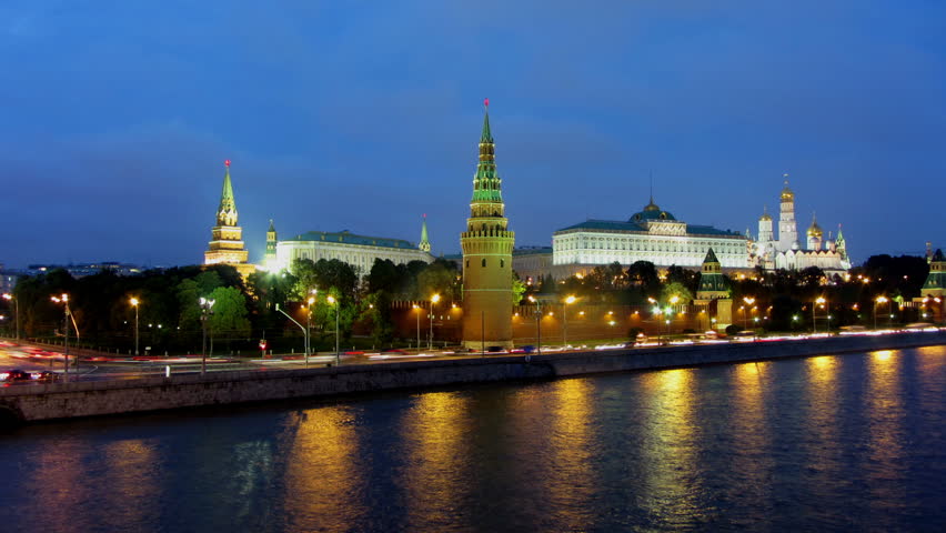 Moscow Kremlin and ships on river - from day to night timelapse