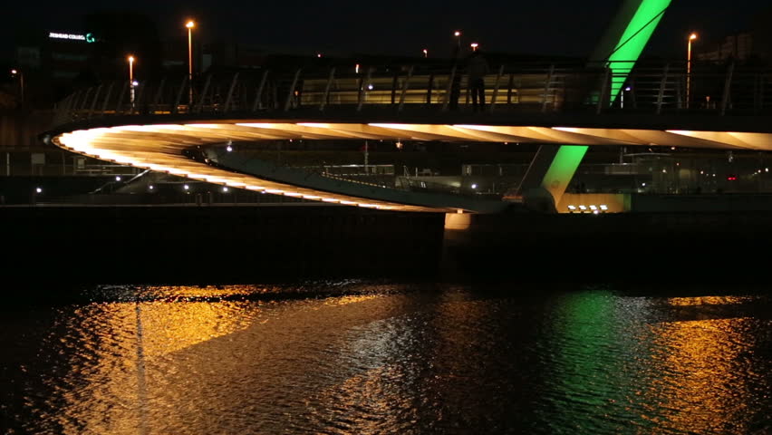 Gateshead Millennium Bridge at night, Newcastle on Tyne, England