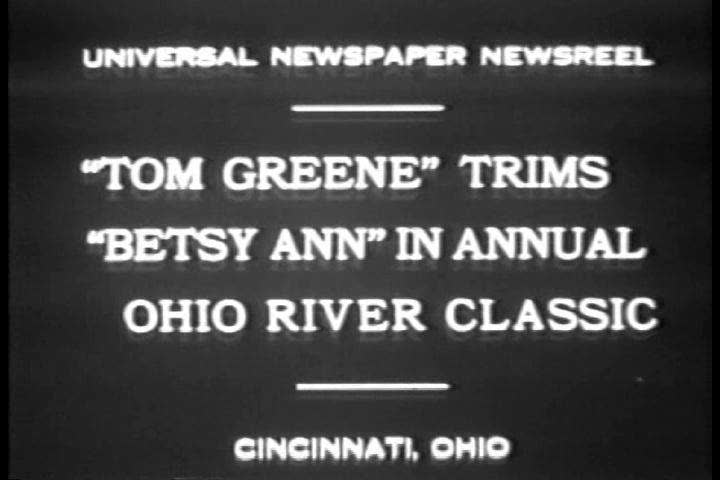 1930s - The Ohio River race in Cincinnati Ohio in 1930.