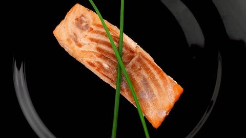 healthy fish cuisine : baked pink salmon on black