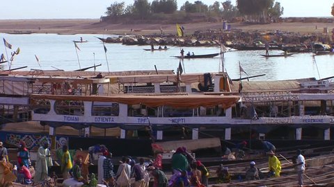 MALI-CIRCA 2012-Boats are loaded along the Niger River in mali, Africa.