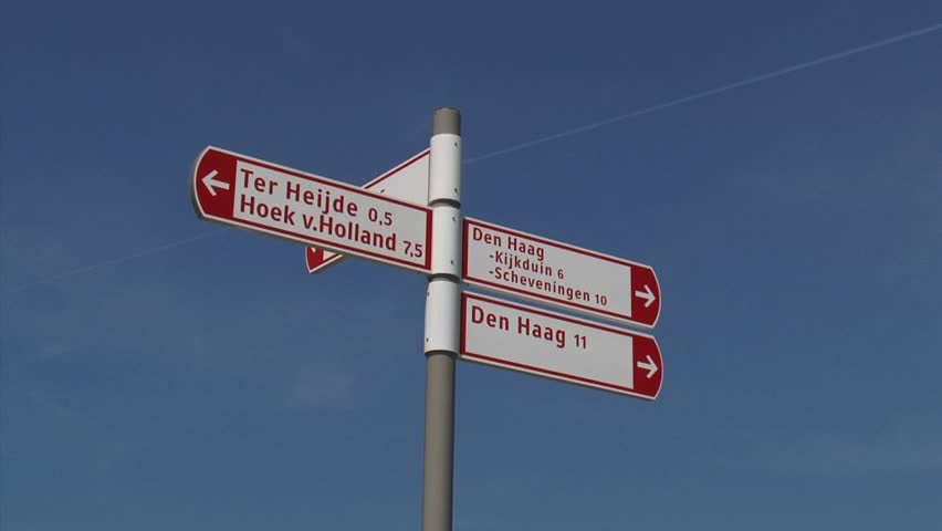 Dutch signpost for cyclists, directions to The Hague and surroundings.