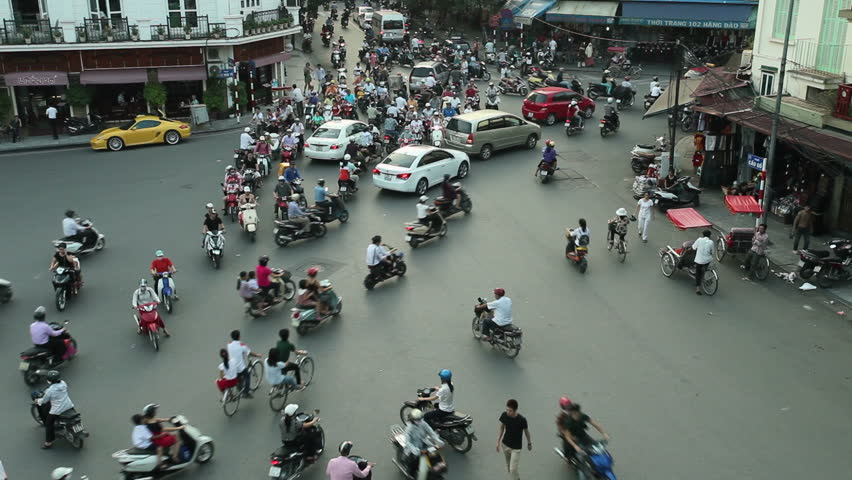 HANOI - SEPTEMBER 17: View of crazy traffic in Hanoi Hoan Kiem district (old