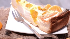 Rotating Cheese Cake (loopable macro video)