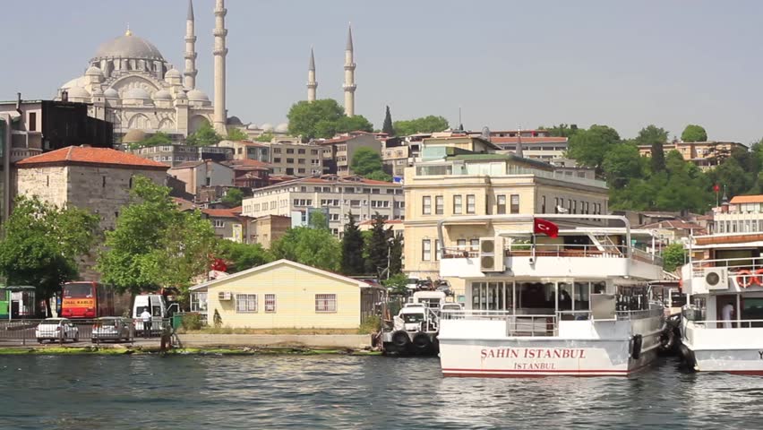 ISTANBUL - JUN 9:  Lined up boats in Goldenhorn looking to Suleymaniye Mosque on