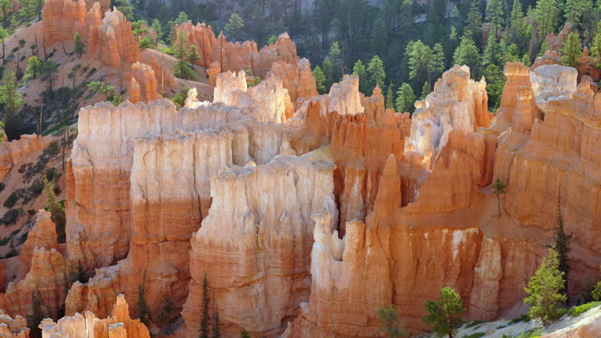 Time Lapse of Clouds passing over Bryce Canyon - 4K