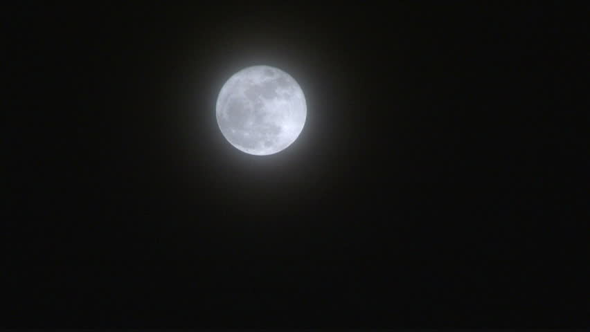 March 19th, 2011 Super Full Moon zoom in.