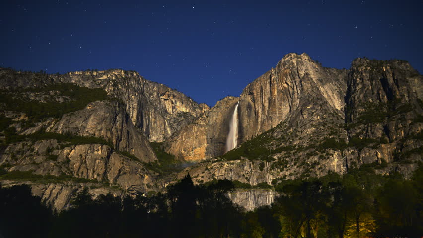 4K Yosemite Moonbow LM13 Timelapse Lunar Rainbow Tilt Down
