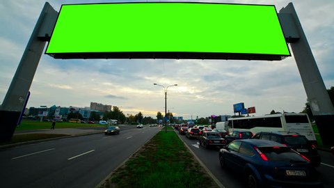 billboard with a green screen Video de stock
