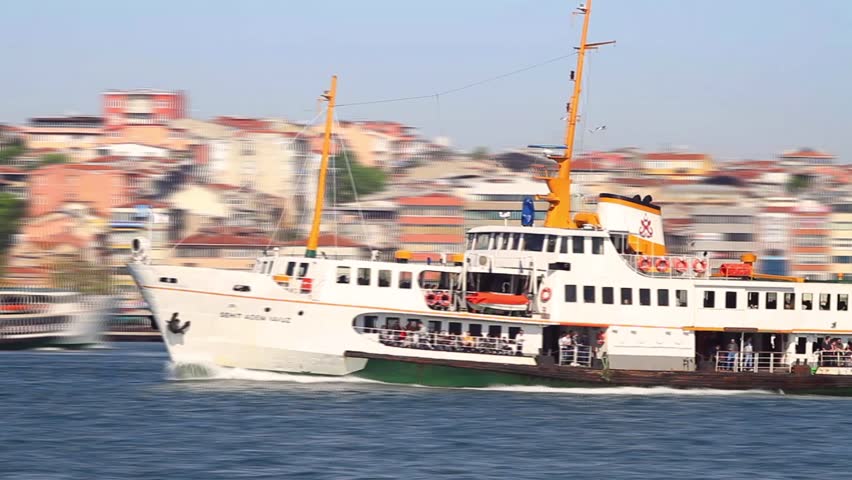 ISTANBUL - APR 28: SHs Ferry Sehit Adem Yavuz sails from Kadikoy on April 28,