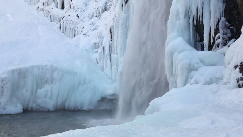 Washington,  Mount Baker Snoqualmie National Forest, WA, South Fork Snoqualmie River, Icy Franklin Falls