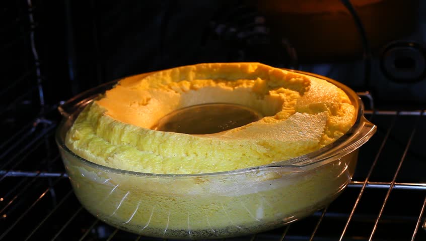 Cornmeal cake