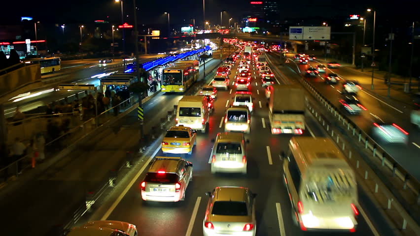 E5 Road a traffic nightmare. Timelapse. Istanbul has the second worst congestion