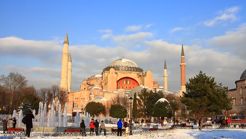 ISTANBUL - JAN 9: Hagia Sophia in Winter on January 9, 2013 in Istanbul, Turkey.